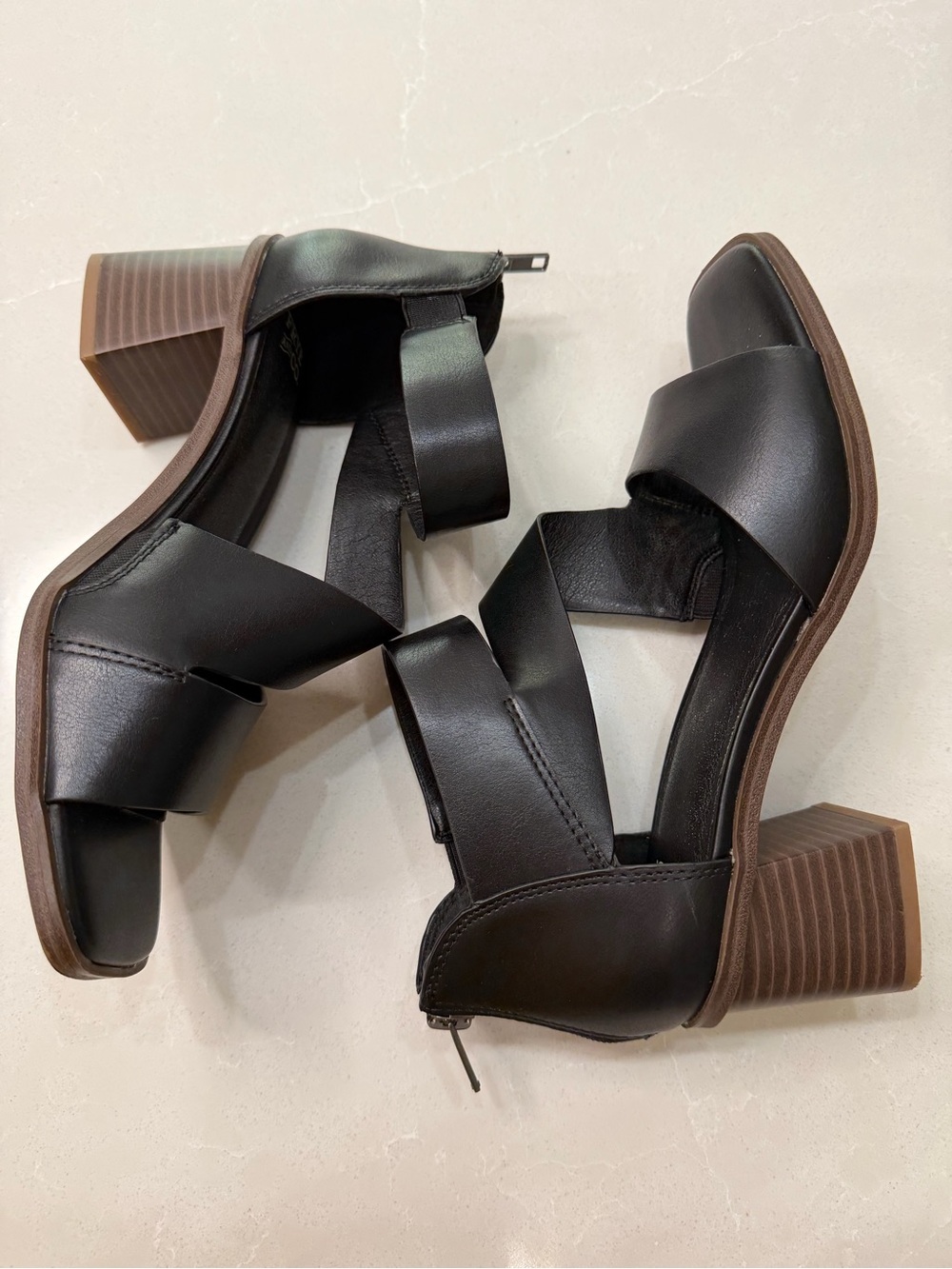 Frye & Co Roxy Black Strappy Block Heel Sandals Boho Minimalist, 8 - Picture 9 of 13